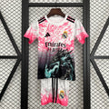 Kit Criança Real Madrid CF 2025-26 Edição Especial