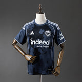 Camisola SG Eintracht Frankfurt 2025-26 Alternativa Preta Versão Adepto