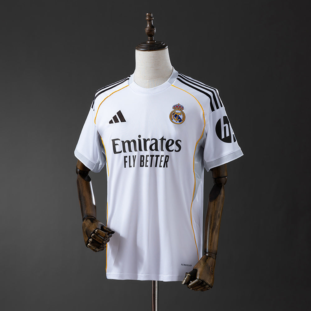 Camisola Real Madrid CF 2025-26 Principal Versão Adepto