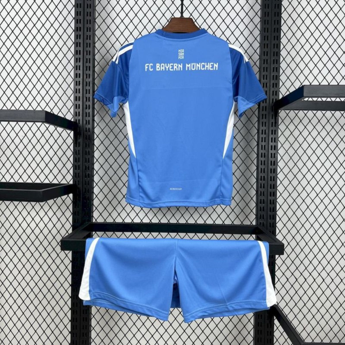 Kit Criança FC Bayern Munique 2025-26 Guarda-Redes