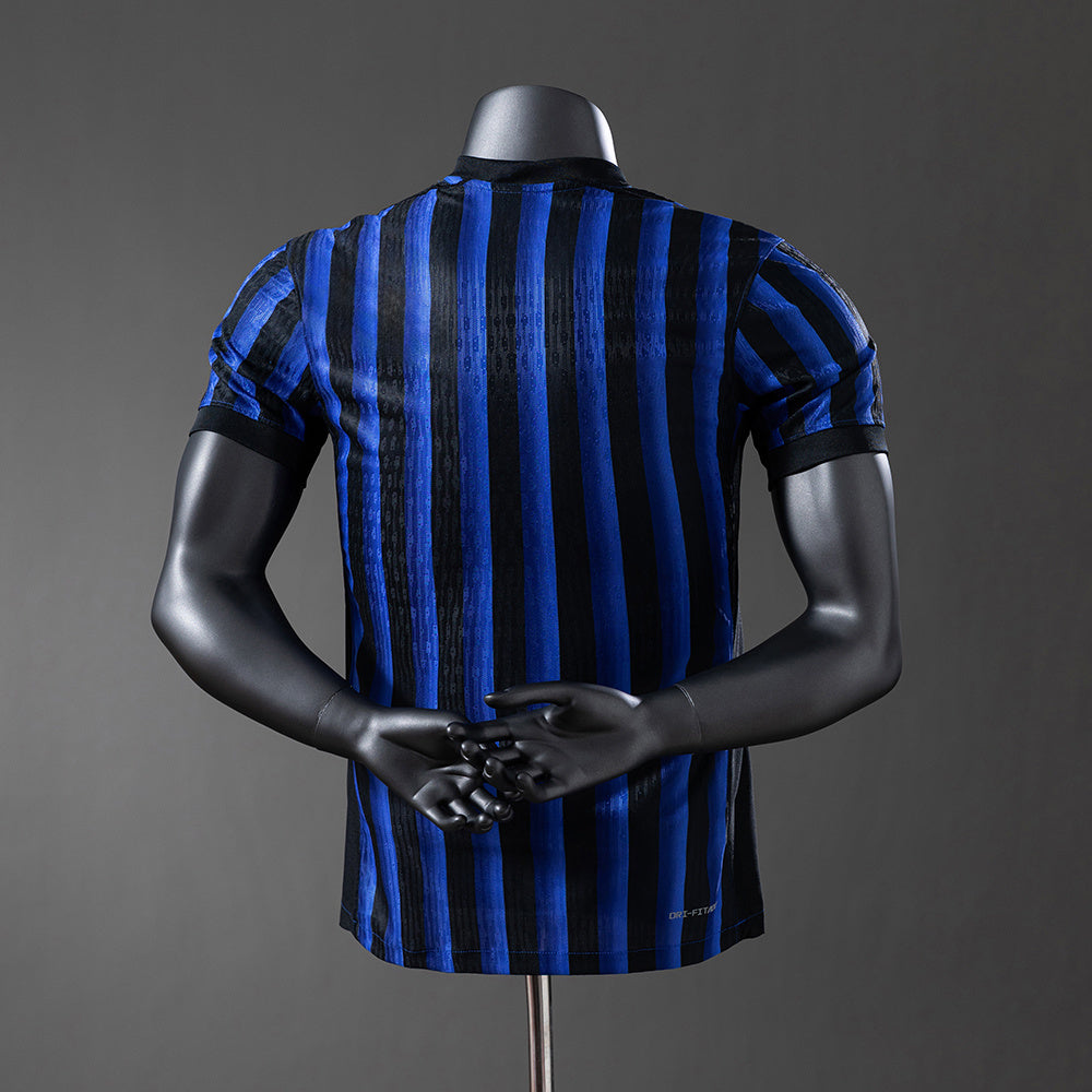 Camisola Inter Milão 2025-26 Principal Lisa Versão Jogador