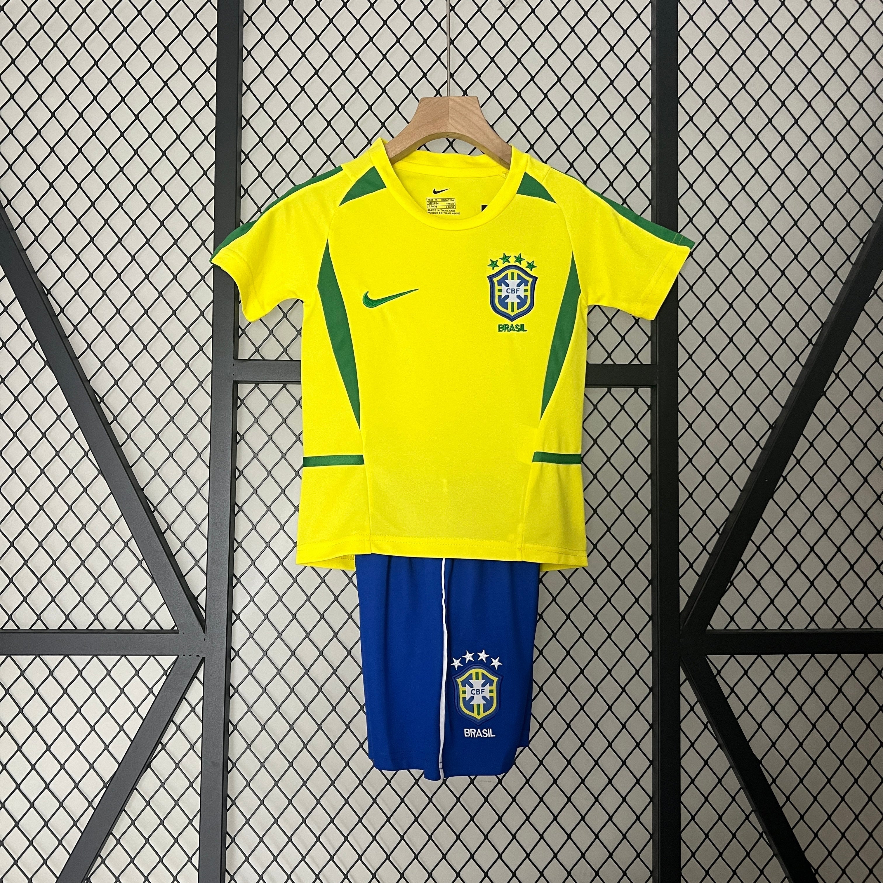 Kit Criança Brasil 2002 Principal