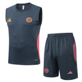Kit Treino Manga Cava FC Bayern Munique 2025-26