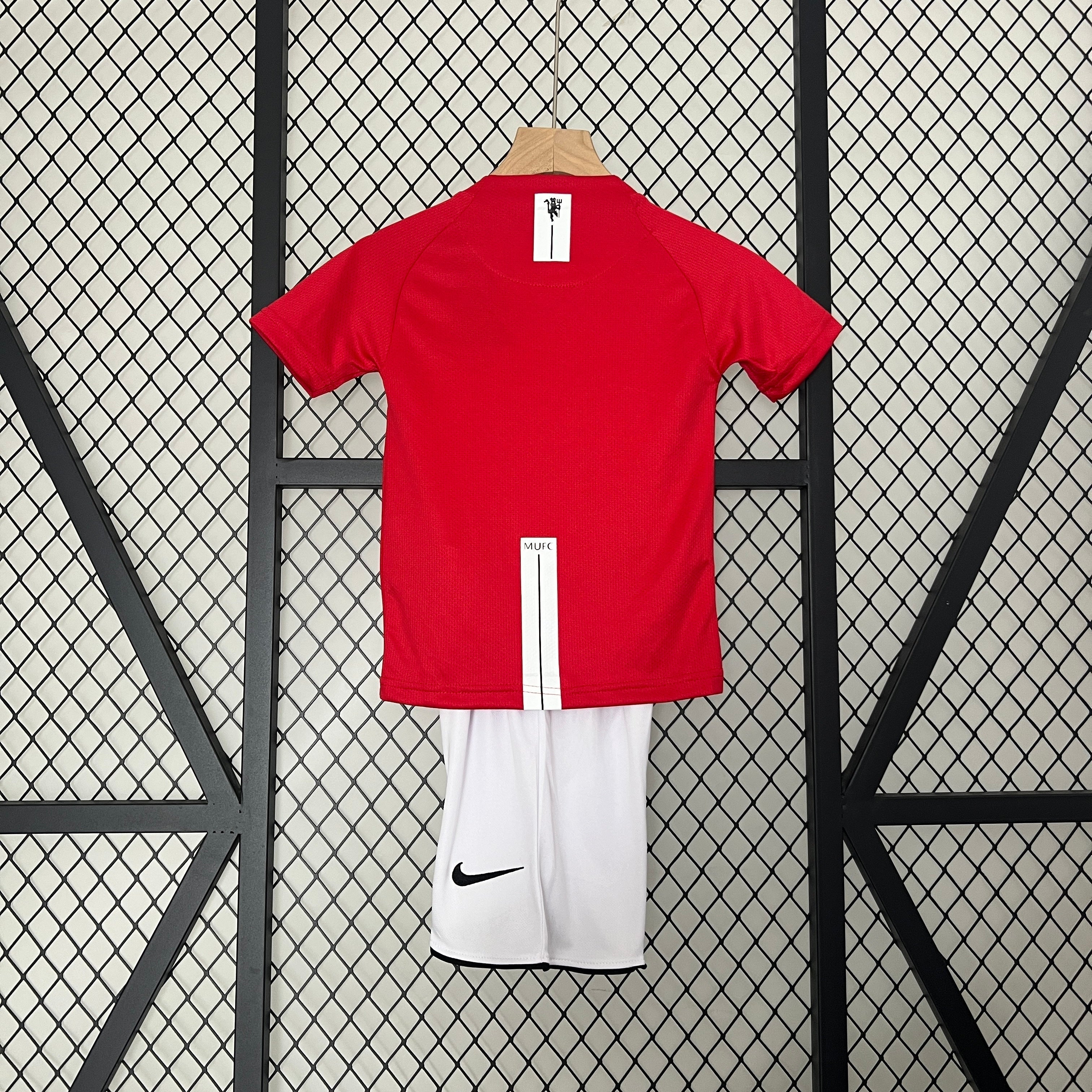 Kit Criança M-UNITED 2007-08 Principal Final UCL