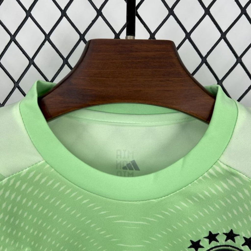 Kit Criança FC Bayern Munique 2025-26 Guarda-Redes