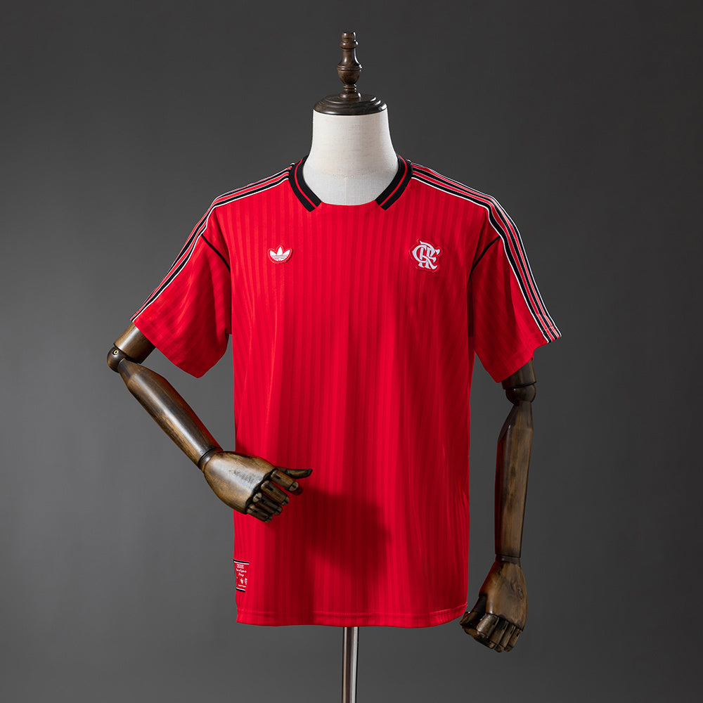 Camisola CR Flamengo 2025-26 Icon Range Travel Versão Adepto