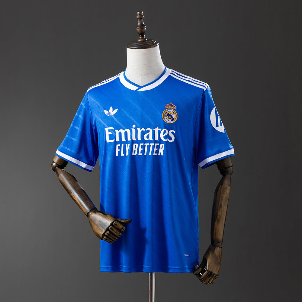 Camisola Real Madrid CF 2025-26 Alternativa Azul Versão Adepto