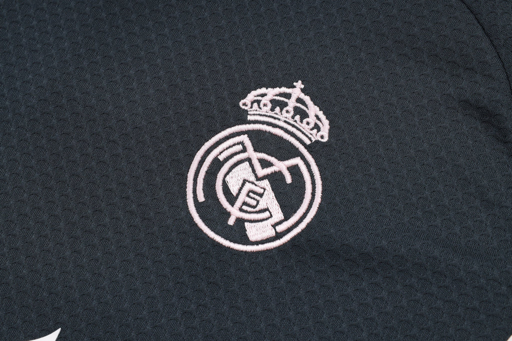 Kit Treino Camisola Real Madrid CF 2025-26