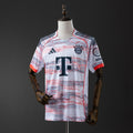 Camisola FC Bayern Munique 2025-26 Alternativa Creme Versão Adepto