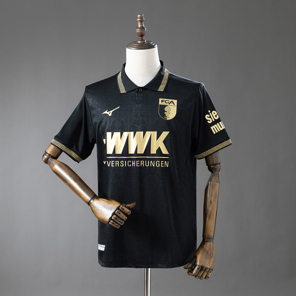 Camisola FC Augsburg 2025-26 Alternativa Preta Versão Adepto