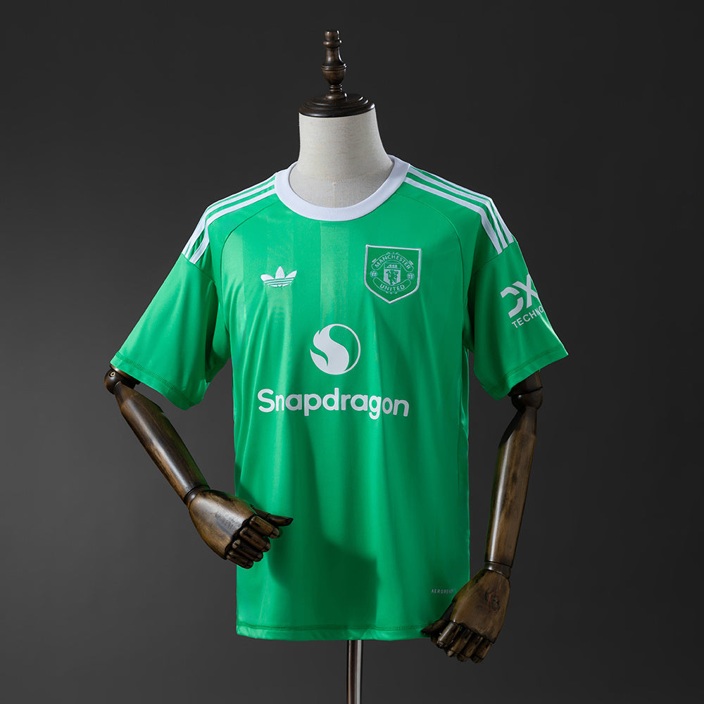 Camisola M-UNITED 2025-26 Guarda-Redes Versão Adepto
