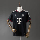 Camisola FC Bayern Munique 2025-26 Alternativa Preta Versão Adepto