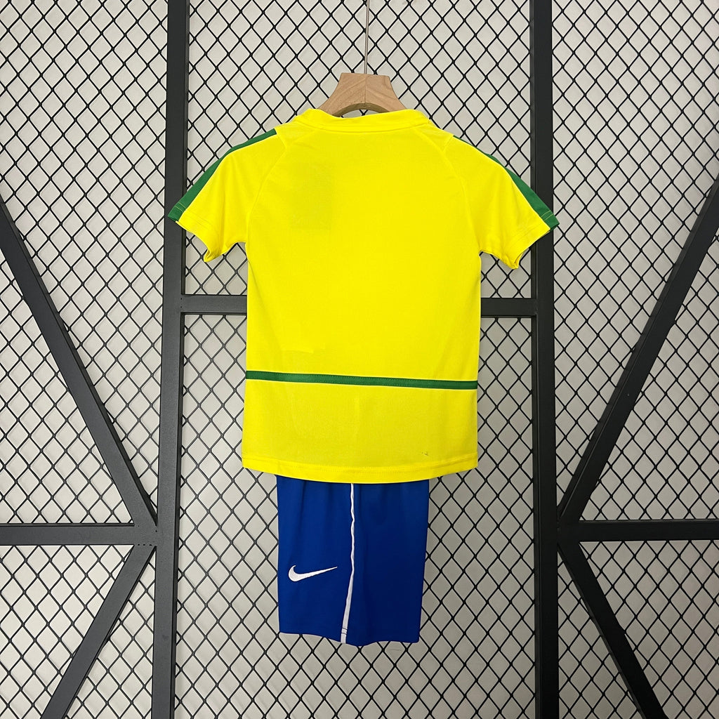 Kit Criança Brasil 2002 Principal