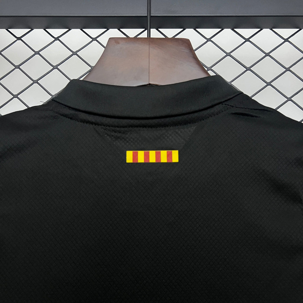 Kit Criança FC Barcelona 2025-26 Edição Travis Scott