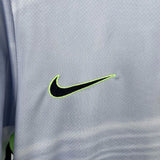 Camisola VfL Wolfsburg 2025-26 Alternativa Cinzenta Versão Adepto