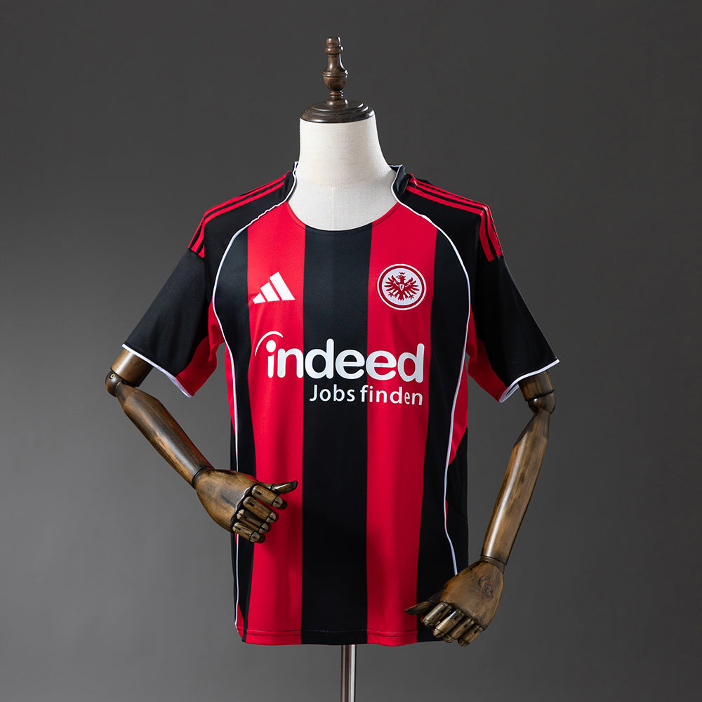 Camisola SG Eintracht Frankfurt 2025-26 Principal Versão Adepto