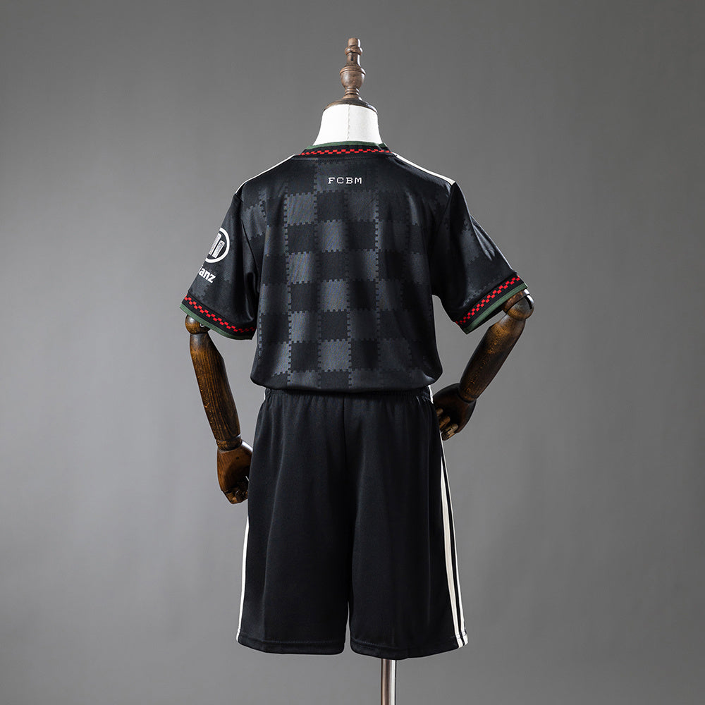 Kit Criança FC Bayern Munique 2025-26 Alternativo