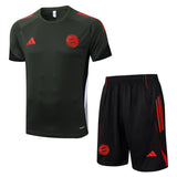 Kit Treino Camisola FC Bayern Munique 2025-26