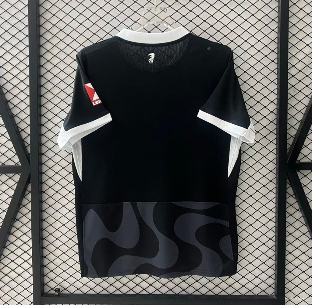 Camisola SC Freiburg 2025-26 Alternativa Preta Versão Adepto
