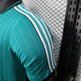 Camisola LIV 2025-26 Icon Range Travel Versão Jogador