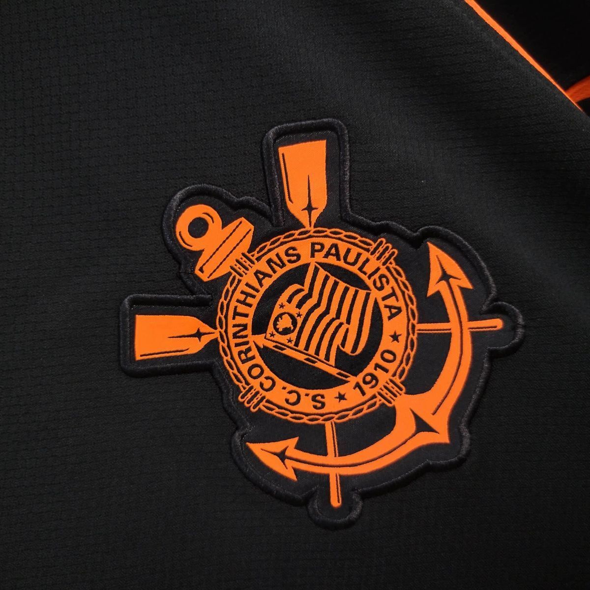 Camisola SC Corinthians 2025-26 Alternativa Preta/Laranja Versão Adepto