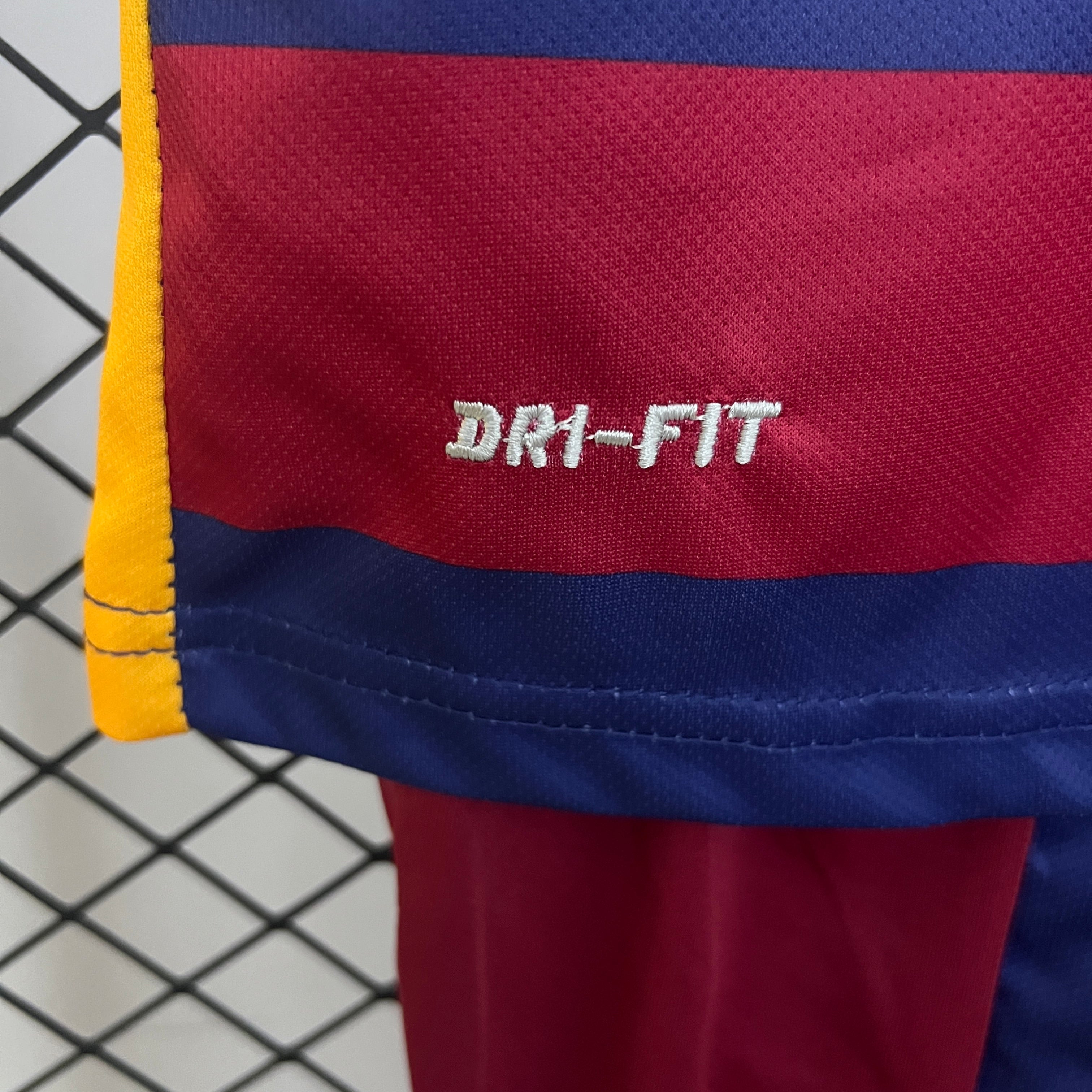 Kit Criança FC Barcelona 2015-16 Principal