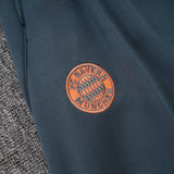 Fato de Treino FC Bayern Munique 2025-26 - Casaco sem Capuz
