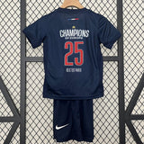 Kit Criança FC Paris Saint-Germain 2024-25 Principal Final UCL-Campeão