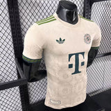 Camisola FC Bayern Munique 2025-26 Edição Oktoberfest Versão Jogador