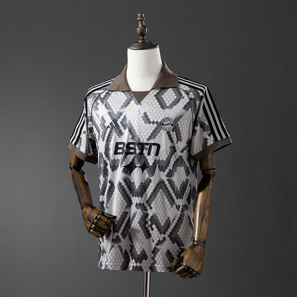Camisola FC Bayern Munique 2025-26 Edição Especial Versão Adepto