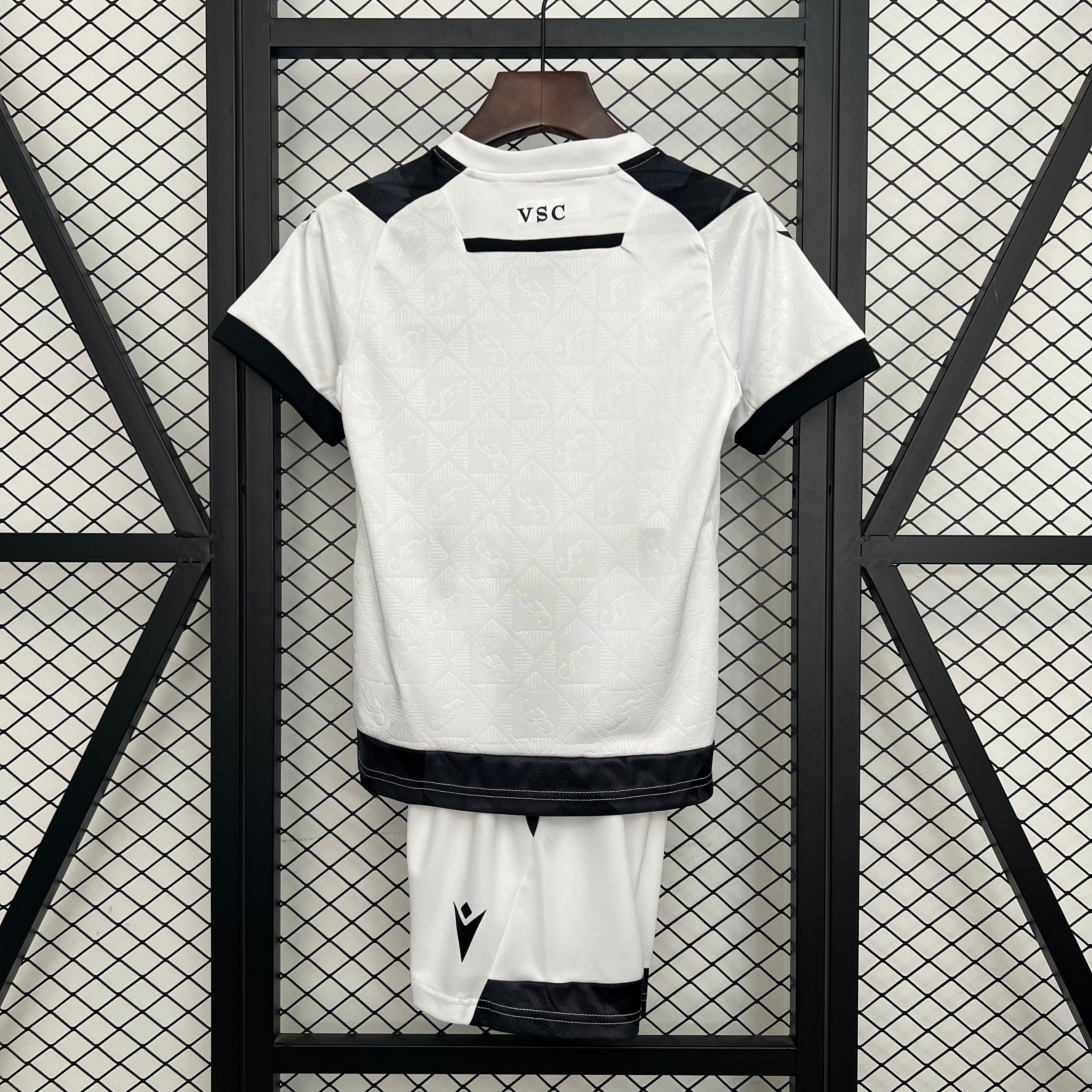 Kit Criança Vitoria SC 2025-26 Principal