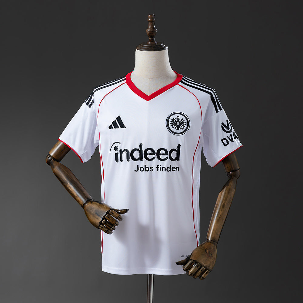 Camisola SG Eintracht Frankfurt 2025-26 Alternativa Branca Versão Adepto