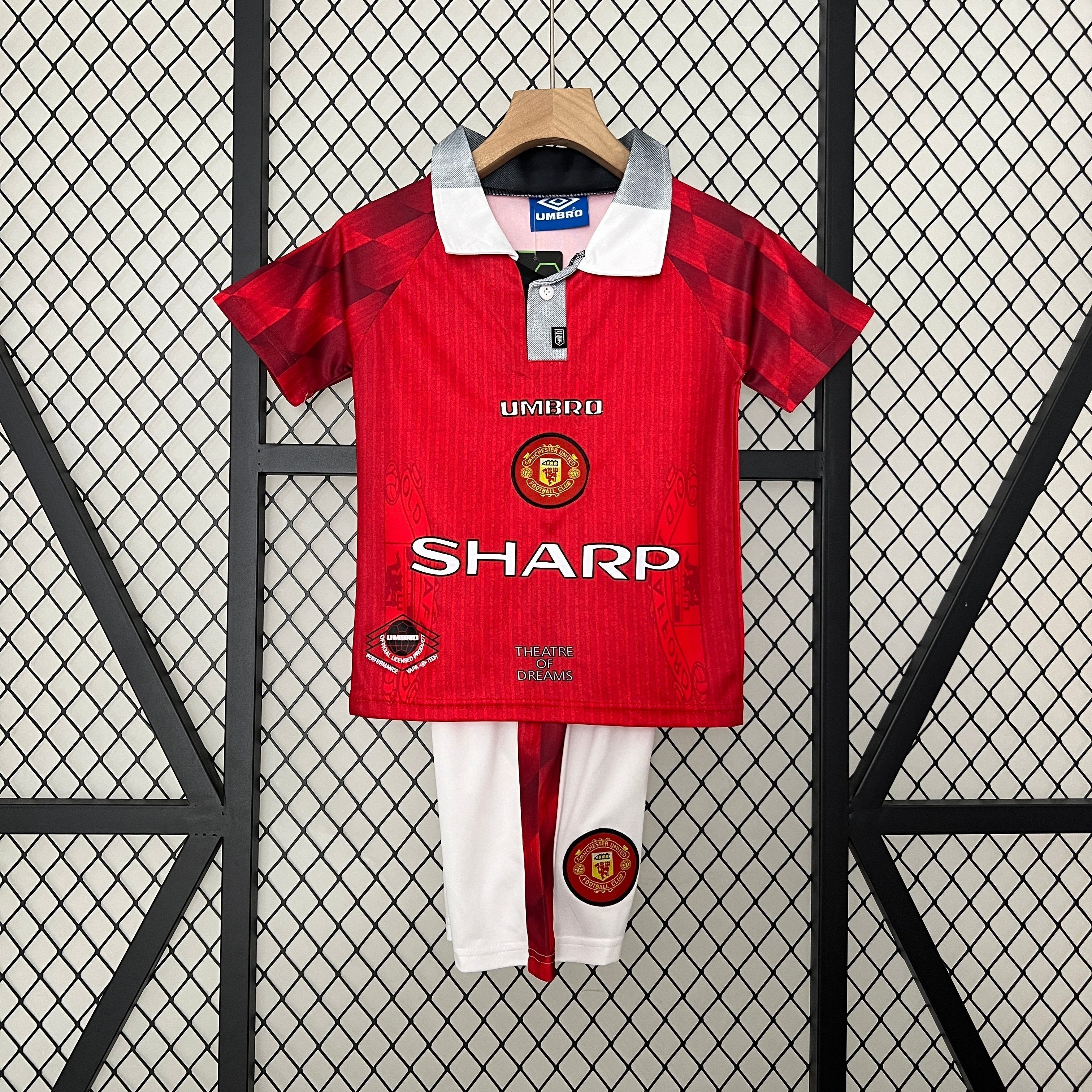 Kit Criança M-UNITED 1996-97 Principal