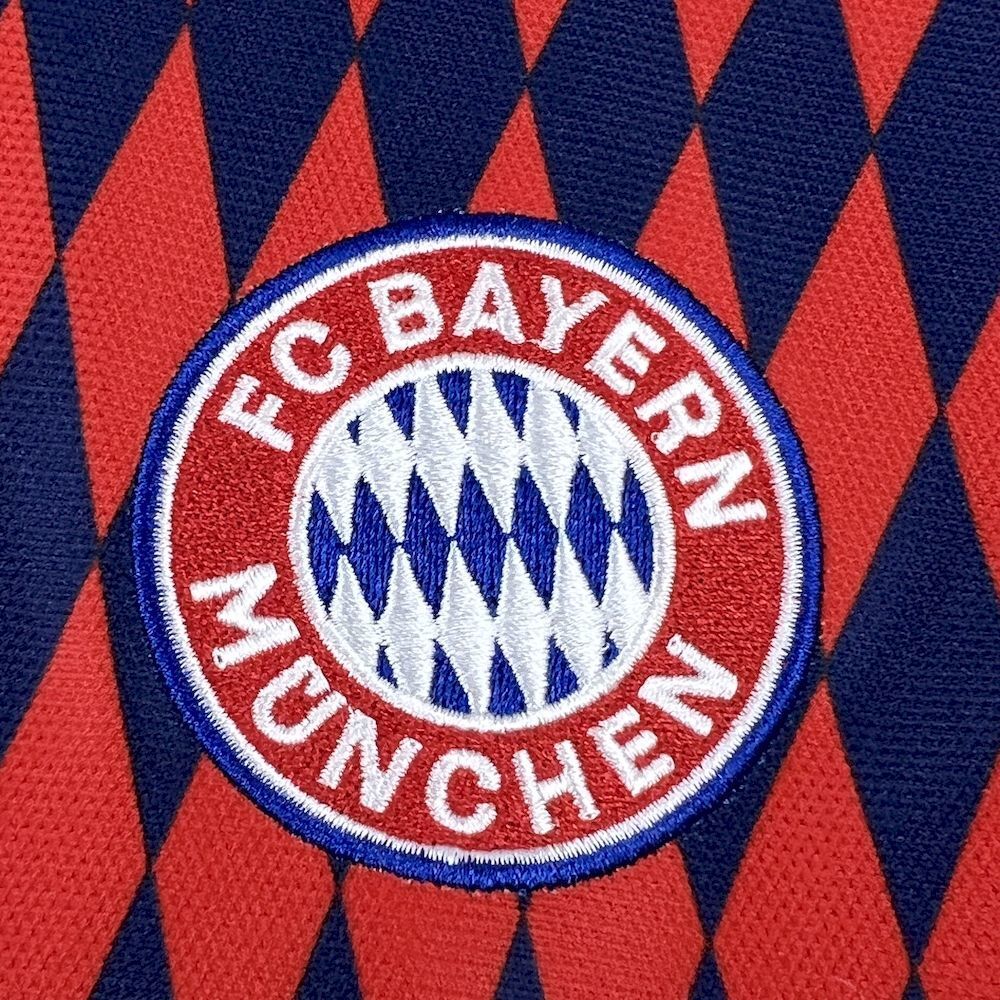 Camisola FC Bayern Munique 2025-26 Edição Especial Versão Adepto