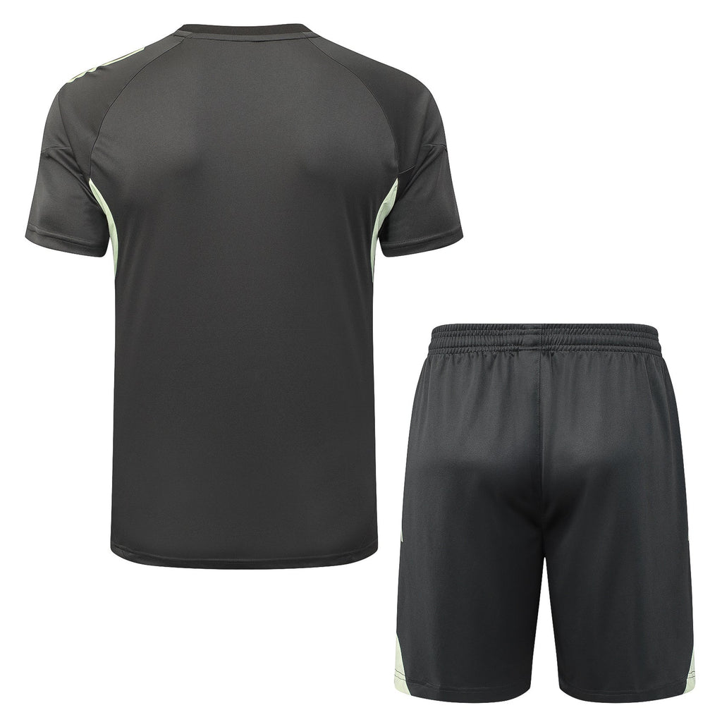 Kit Treino Camisola Real Madrid CF 2025-26