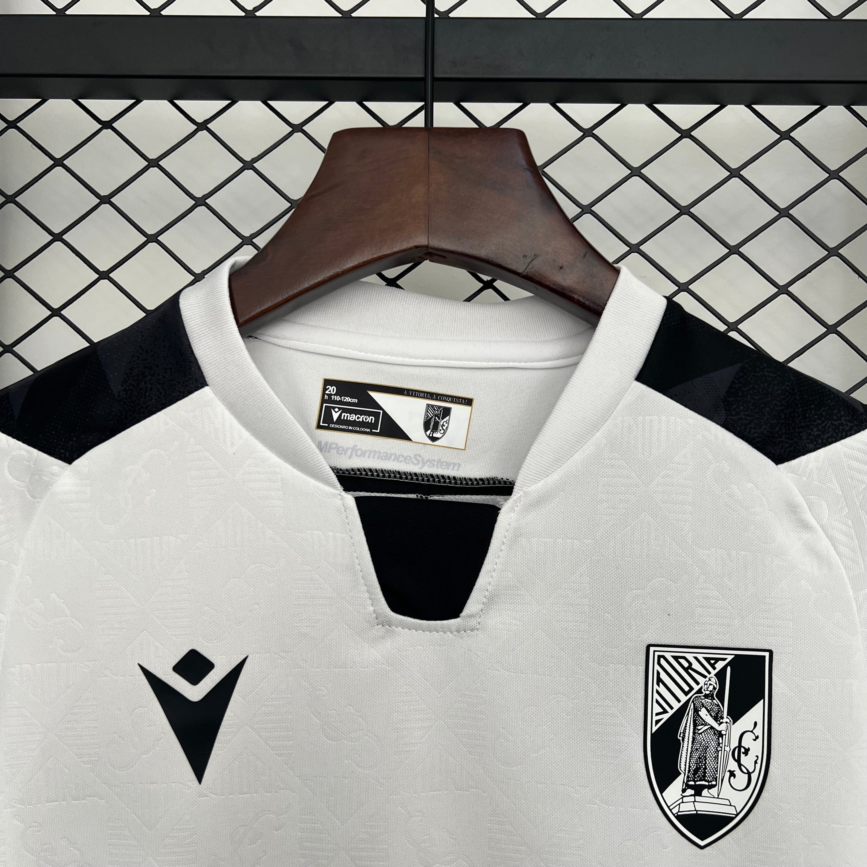 Kit Criança Vitoria SC 2025-26 Principal