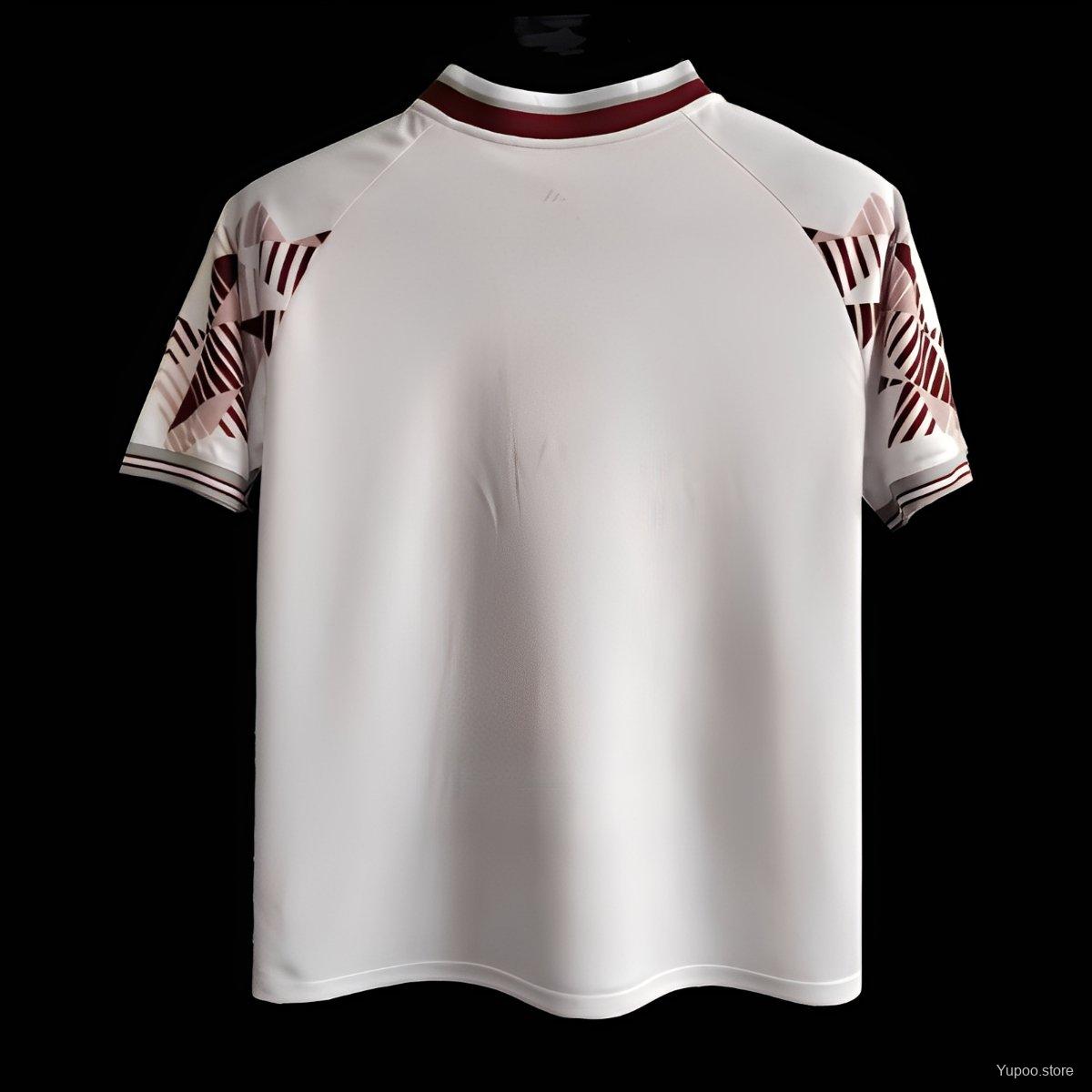 Camisola FC Bayern Munique 2025-26 Edição Especial Versão Adepto