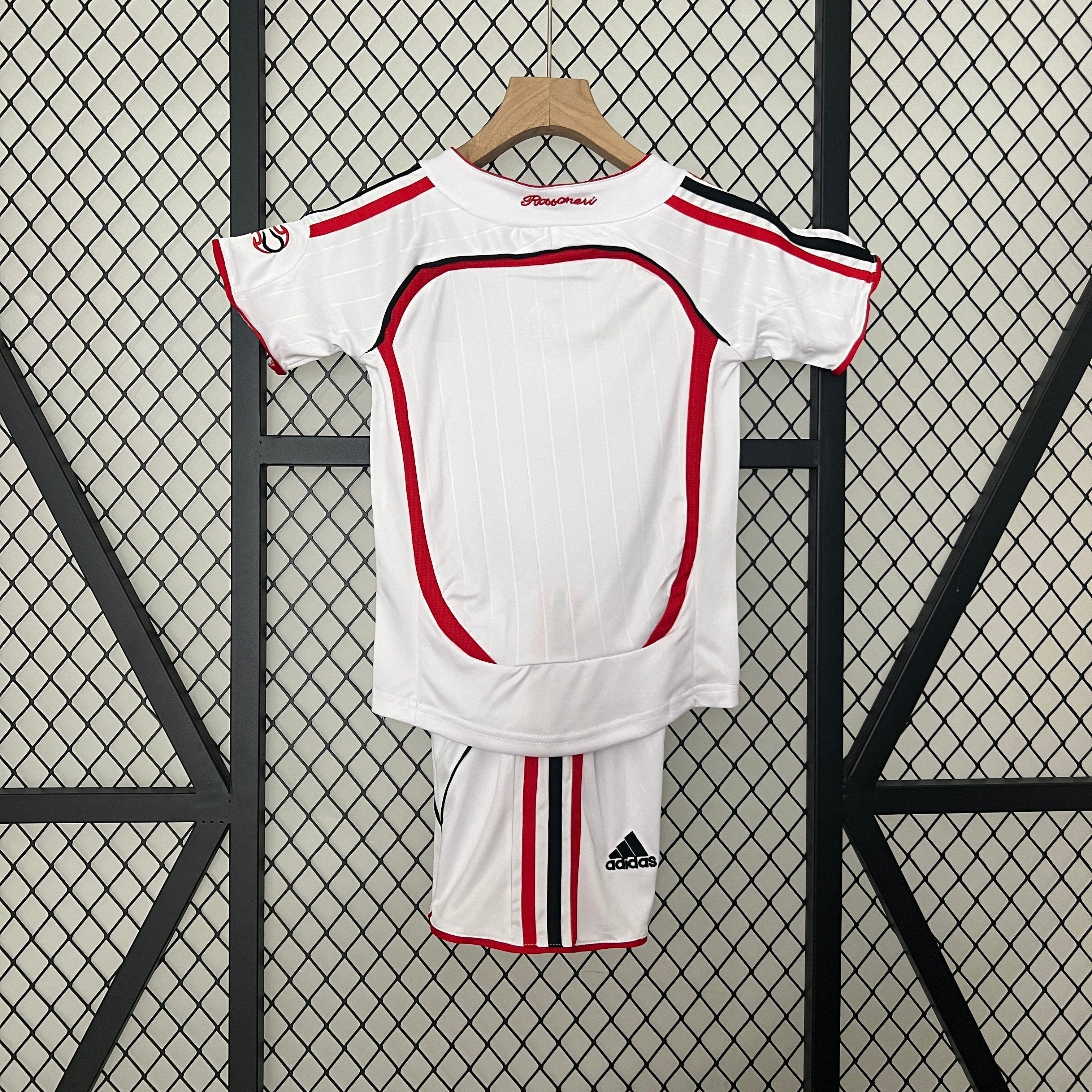 Kit Criança AC Milan 2006-07 Alternativo Final UCL