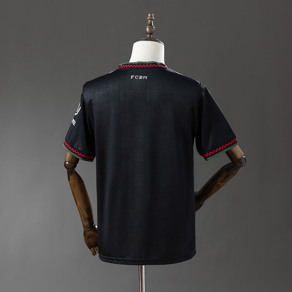 Camisola FC Bayern Munique 2025-26 Alternativa Preta Versão Adepto