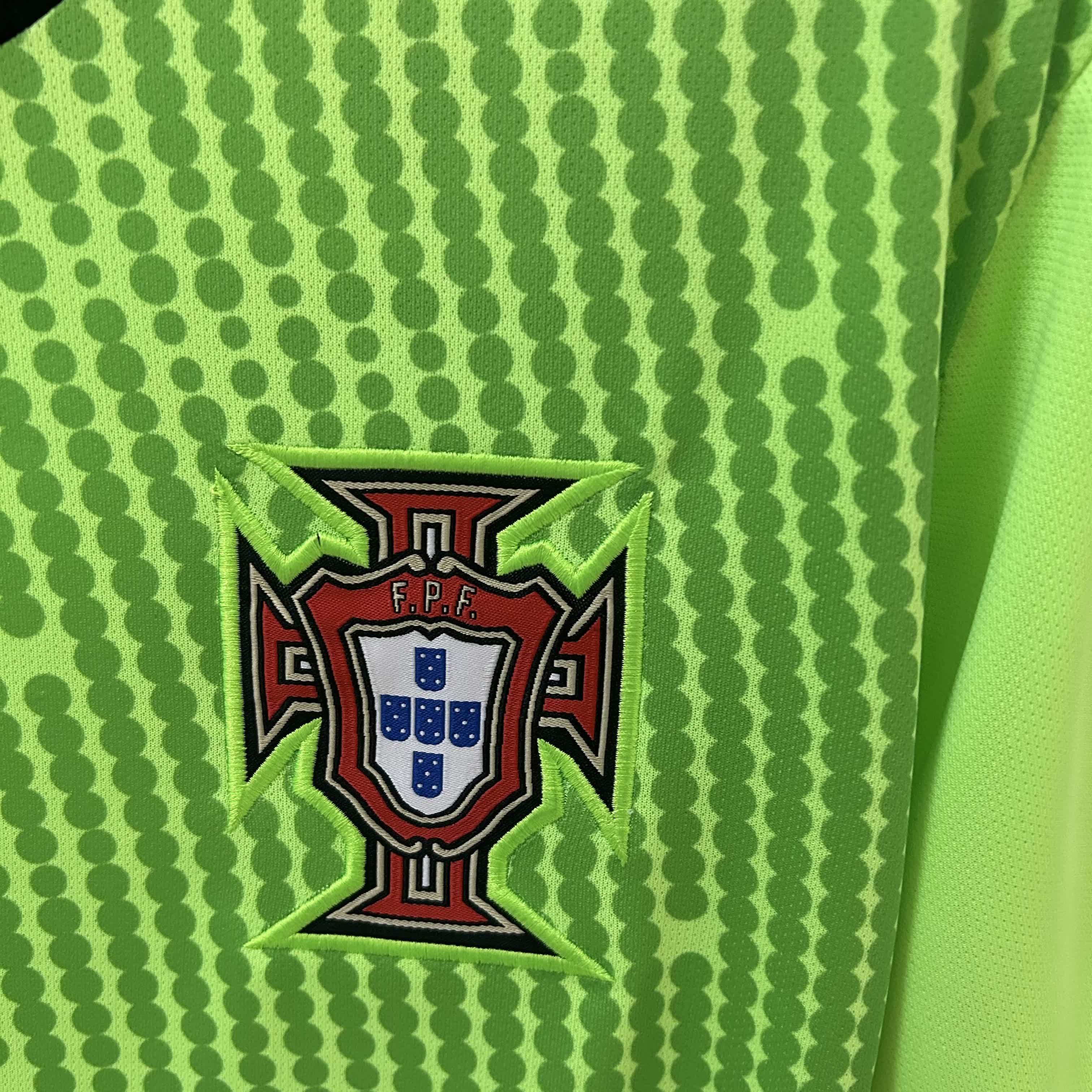Camisola Guarda-Redes Verde Portugal 2025
